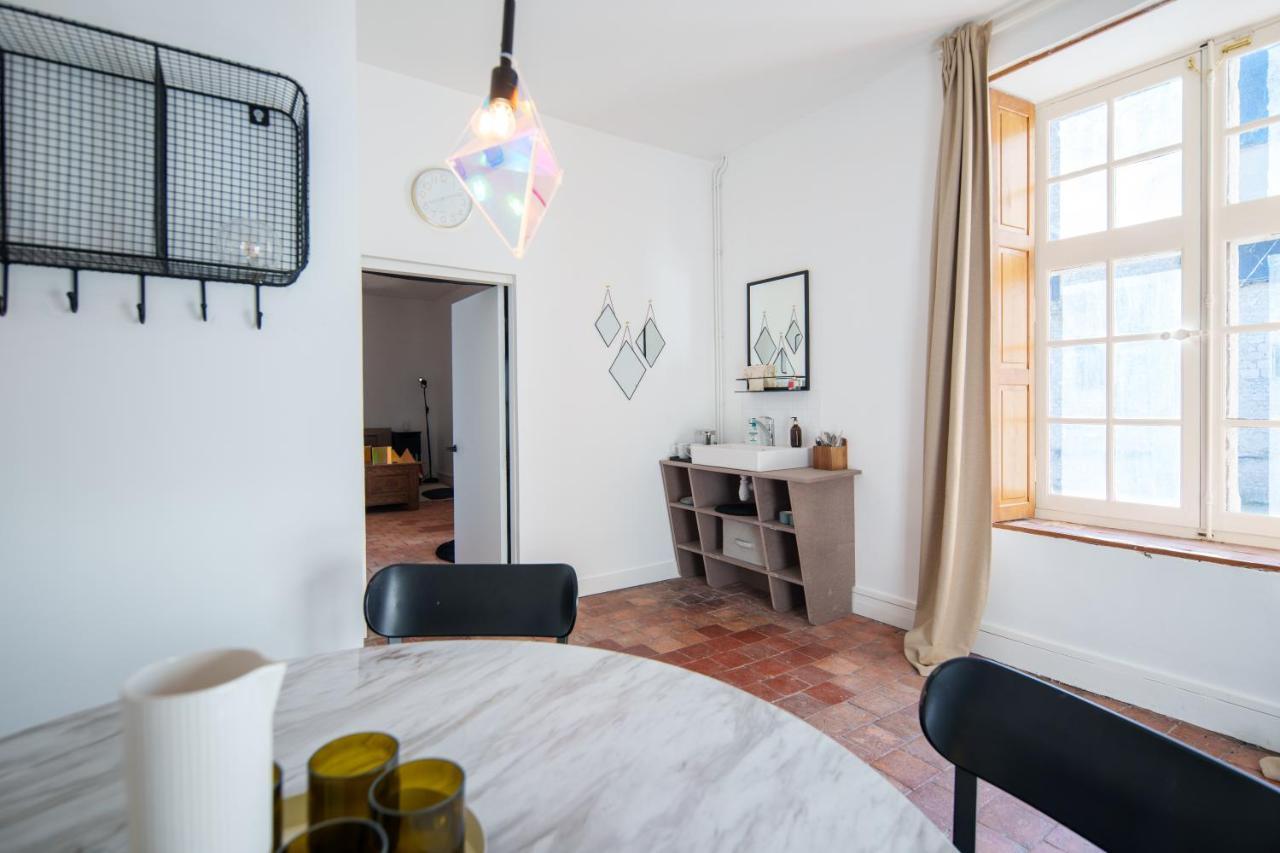 La Loge , Nuit Insolite Au Chateau De Beaugency Exterior foto